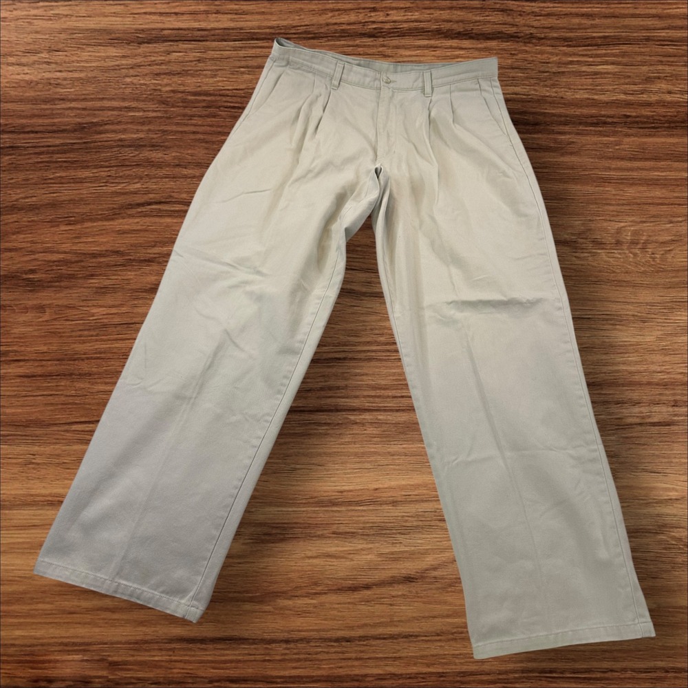Vintage 96' Levi's Mens Beige Pleated Front Chino Pants Size 36x32 Casual‎ Work